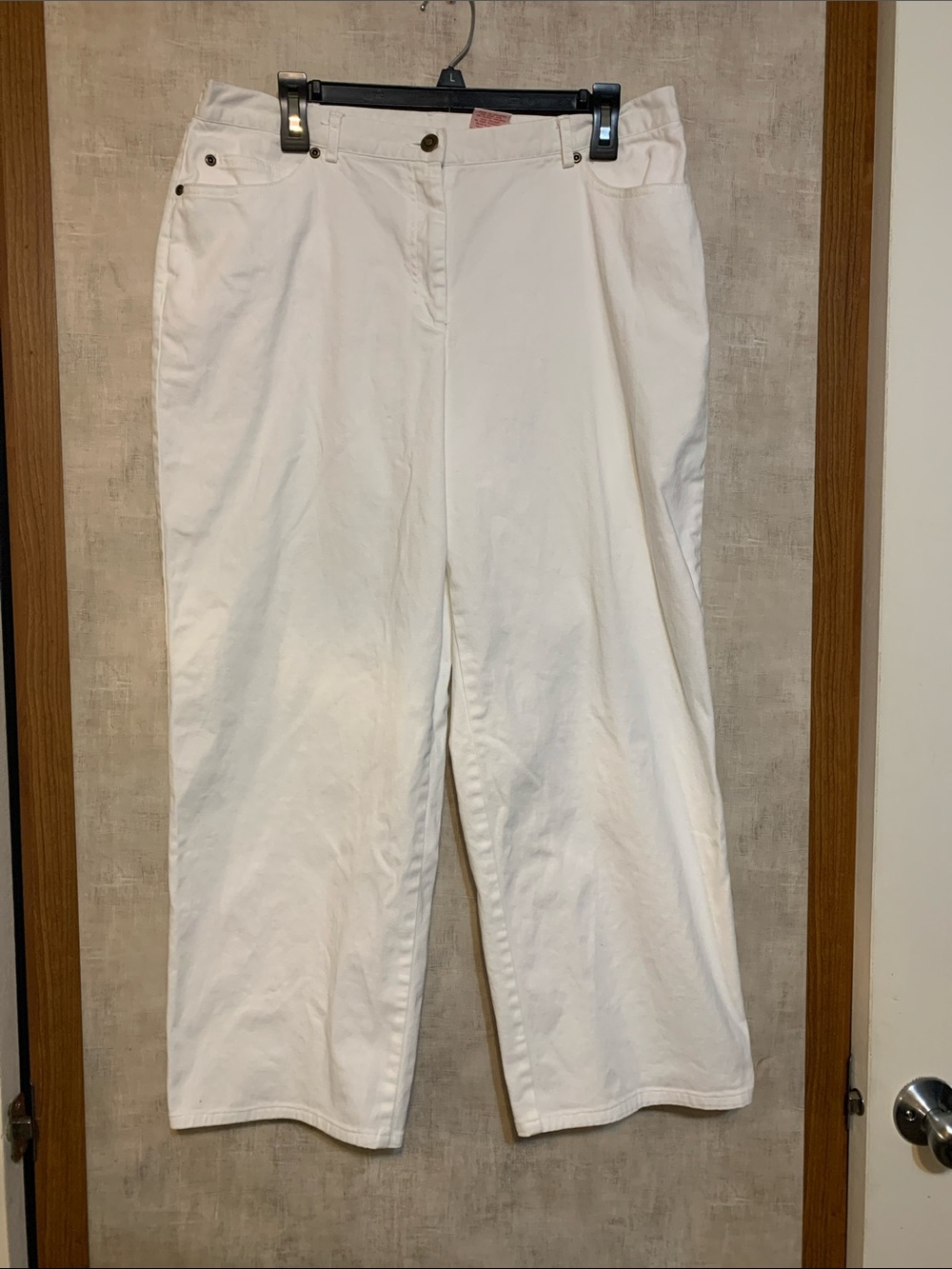 Ruby Rd. White Petite Pants size 14p